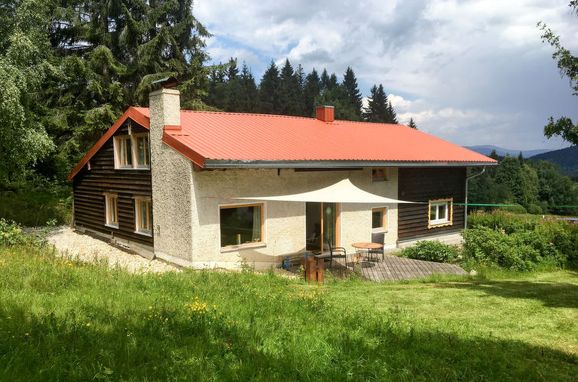 Außen Sommer 1 - Hauptbild, Ferienhütte Kaiserhäusl im Bayerischen Wald, Bischofsreut, Bayerischer Wald, Bayern, Deutschland