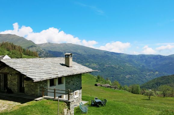 Außen Sommer 1 - Hauptbild, Casa pra la Funt, Sampeyre, Piemonte-Langhe & Monferrato, Piemont, Italien