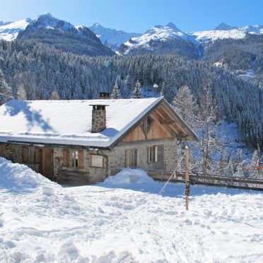 Außen Winter 32, Chalet Baita El Deroch, Predazzo, Dolomiten, Trentino-Südtirol, Italien