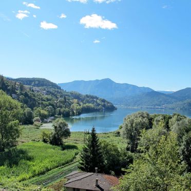 Außen Sommer 2, Villa la Perla del Lago, Lago di Caldonazzo, Trentino, Trentino-Südtirol, Italien