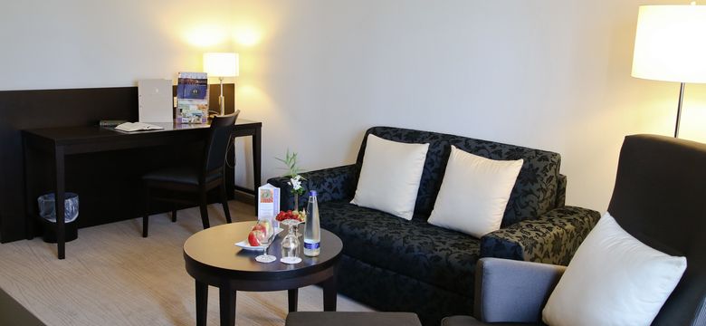 Holzapfel Wellness- und Thermenhotel: Doppelzimmer Deluxe Ost image #1