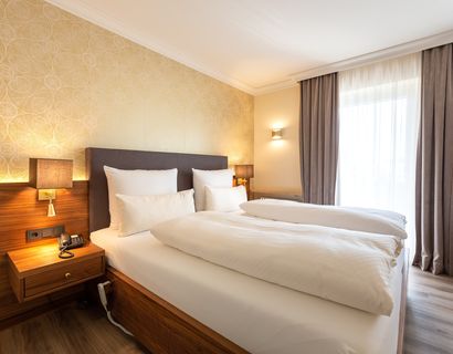 Holzapfel Wellness- und Thermenhotel: Standard Doppelzimmer