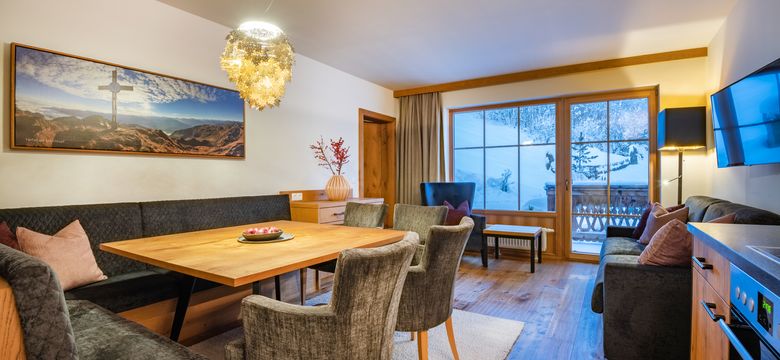 Das Kaltenbach - Naturhotel im Zillertal: Penthouse Suite Deluxe image #1