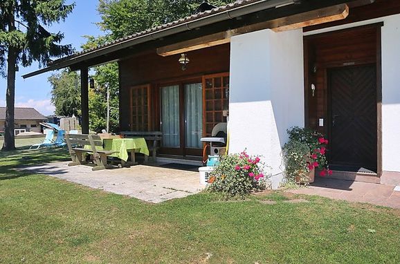 Außen Sommer 1 - Hauptbild, Hütte Rustika am Wörthersee, Klagenfurt am Wörthersee, Kärnten, Kärnten, Österreich