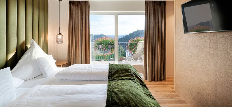 Hotel Kronelamm im Schwarzwald: Juniorsuite Burgherrengemach im Haupthaus image #1