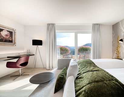 Hotel Kronelamm im Schwarzwald: Comfort double room Talblick