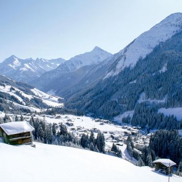 Innen Winter 61, Chalet Alois im Zillertal, Tux, Juns, Tirol, Österreich